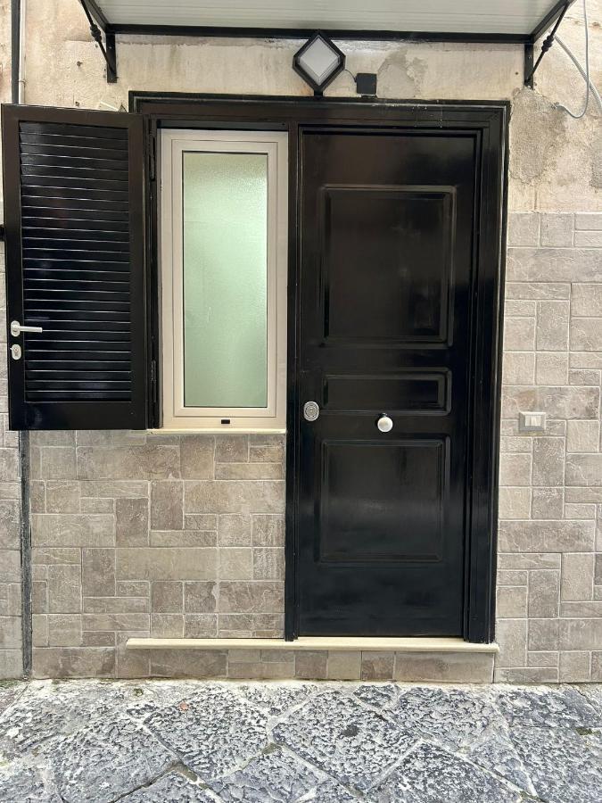 House Gio Gio' Apartment Napoli Bagian luar foto